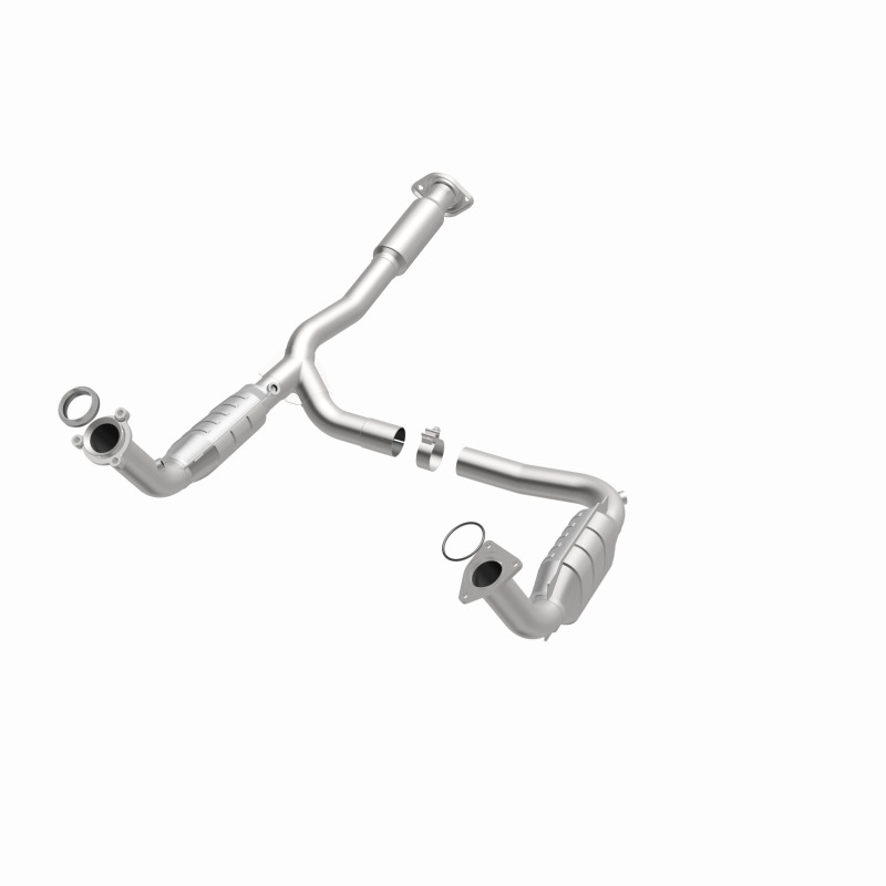 Chevrolet Trailblazer EXT Catalytic Converter - Magnaflow - Direct Fit - `03-`06