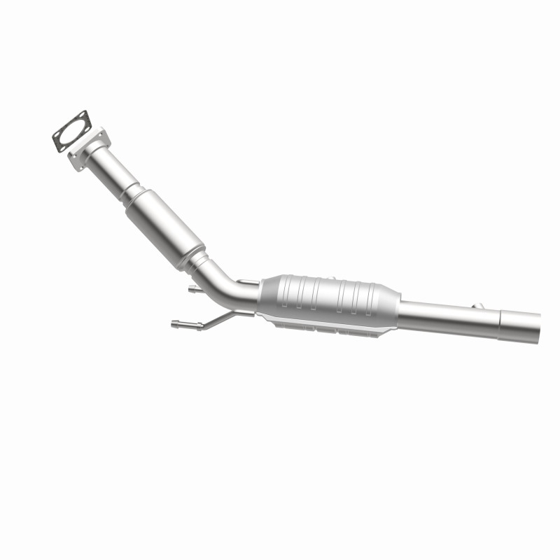 Volkswagen Jetta Catalytic Converter - Magnaflow - OEM Grade Direct-Fit - `05-`14