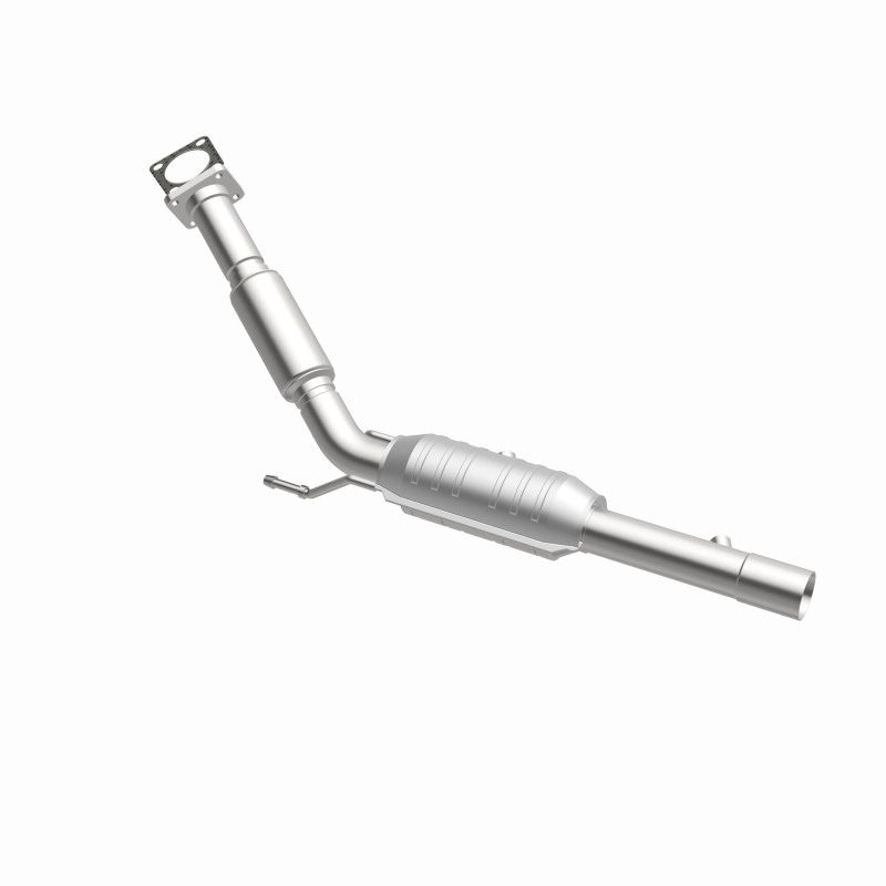 Volkswagen Jetta Catalytic Converter - Magnaflow - OEM Grade Direct-Fit - `05-`14