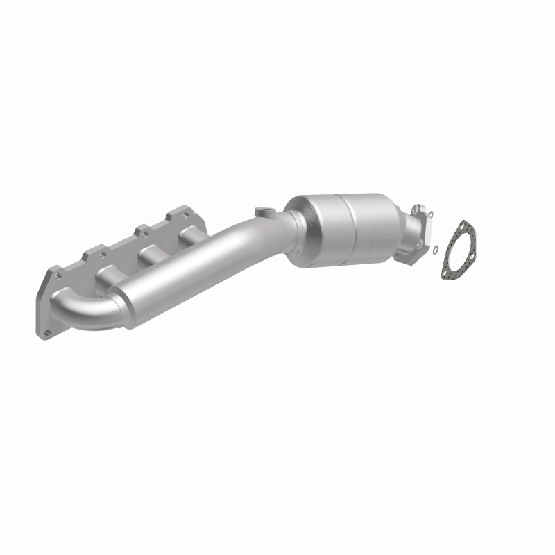 Volkswagen Passat Catalytic Converter - Magnaflow - HM Grade Manifold - `02-`04