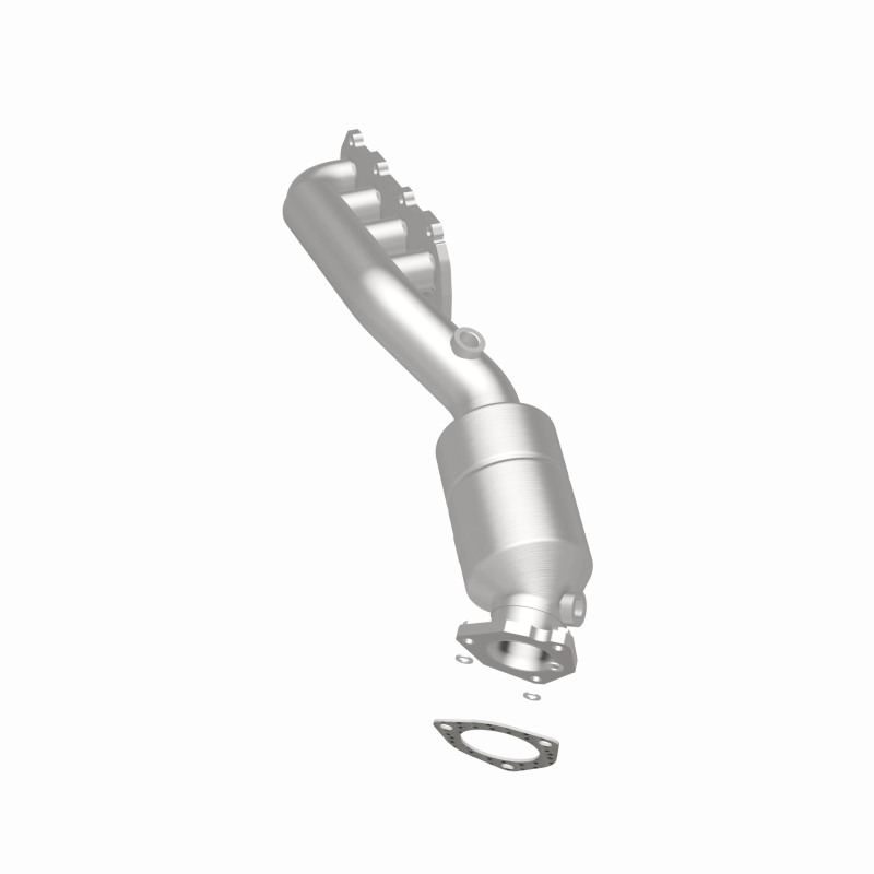 Volkswagen Passat Catalytic Converter - Magnaflow - HM Grade Manifold - `02-`04