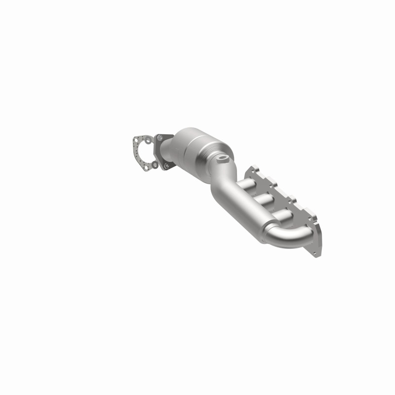 Volkswagen Passat Catalytic Converter - Magnaflow - Direct Fit - `02-`04