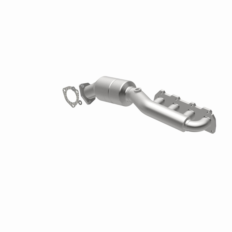 Volkswagen Passat Catalytic Converter - Magnaflow - Direct Fit - `02-`04