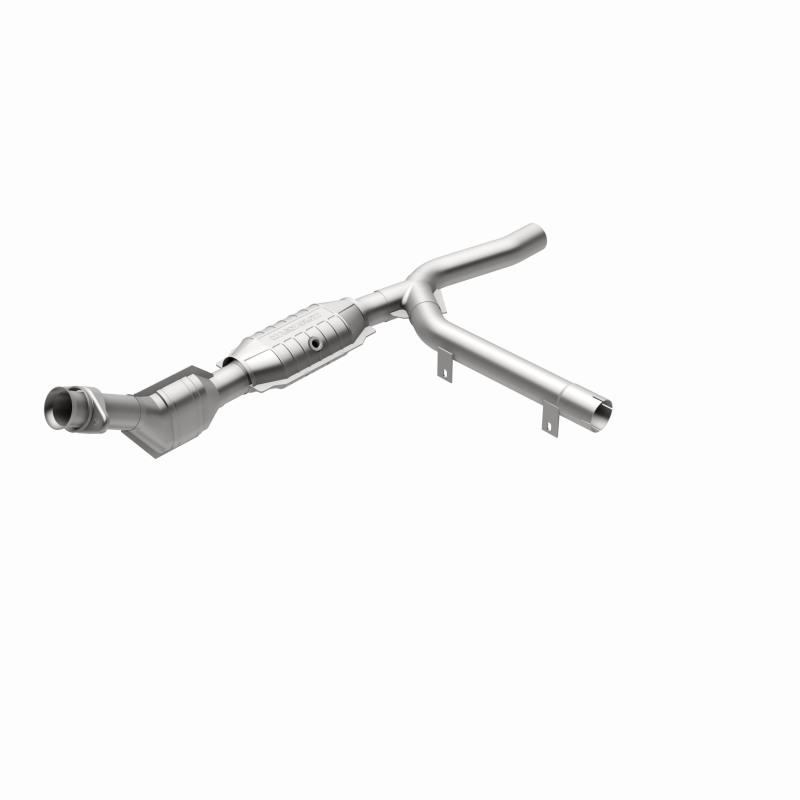 Ford F-150 Catalytic Converter - Magnaflow - OEM Grade Direct-Fit - `01-`03
