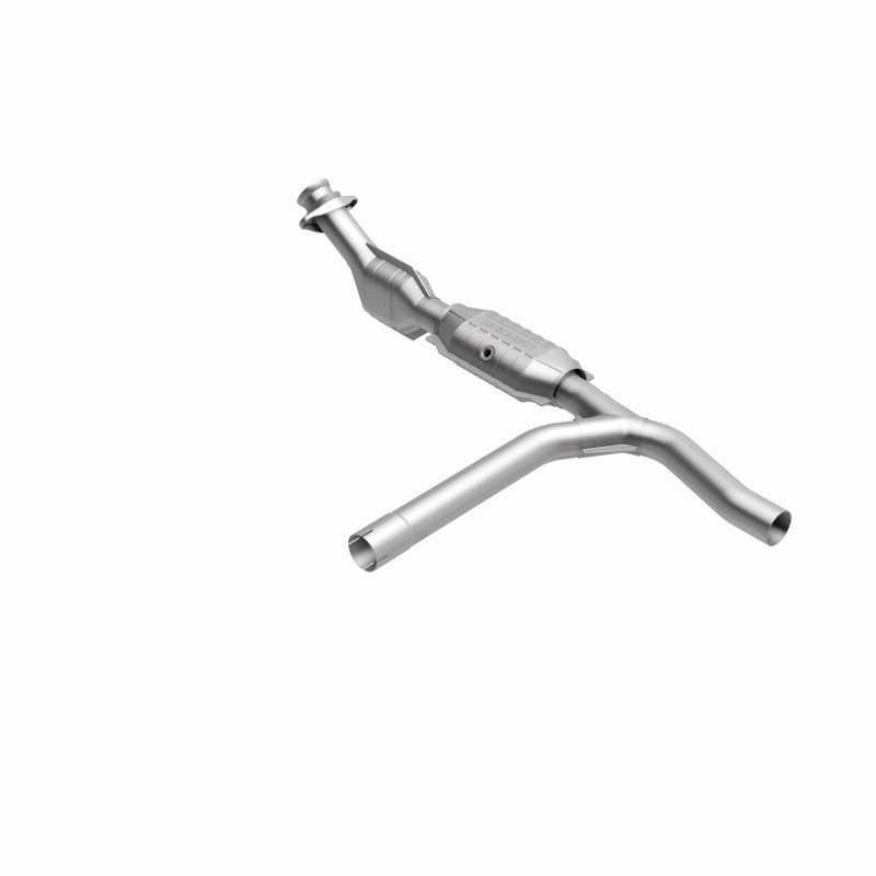 Ford F-150 Catalytic Converter - Magnaflow - OEM Grade Direct-Fit - `01-`03