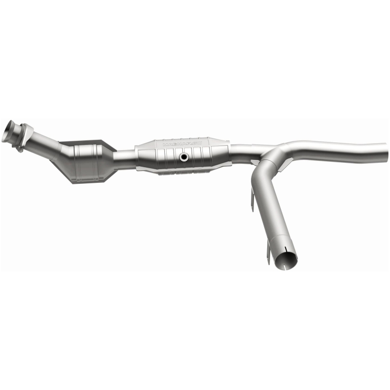 Ford F-150 Heritage Catalytic Converter - Magnaflow - OEM Grade Direct-Fit - 2004