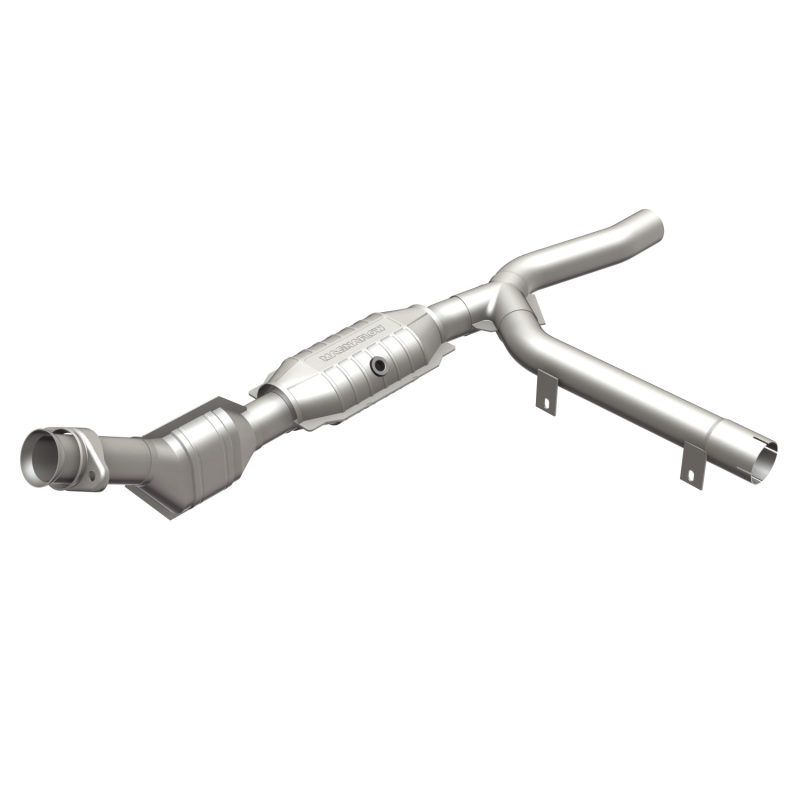 Ford F-150 Heritage Catalytic Converter - Magnaflow - OEM Grade Direct-Fit - 2004