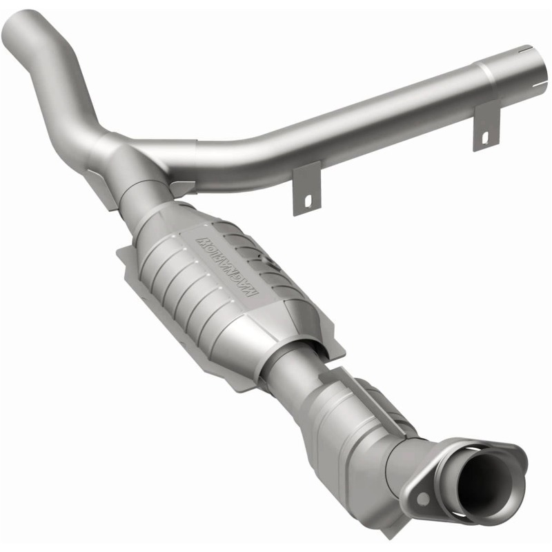 Ford F-150 Heritage Catalytic Converter - Magnaflow - OEM Grade Direct-Fit - 2004