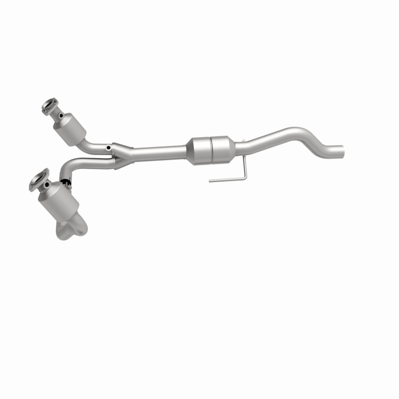 Dodge Durango Catalytic Converter - Magnaflow - Direct Fit - `00-`03
