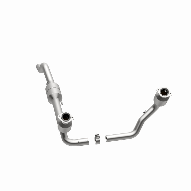 Dodge Durango Catalytic Converter - Magnaflow - Direct Fit - `00-`03