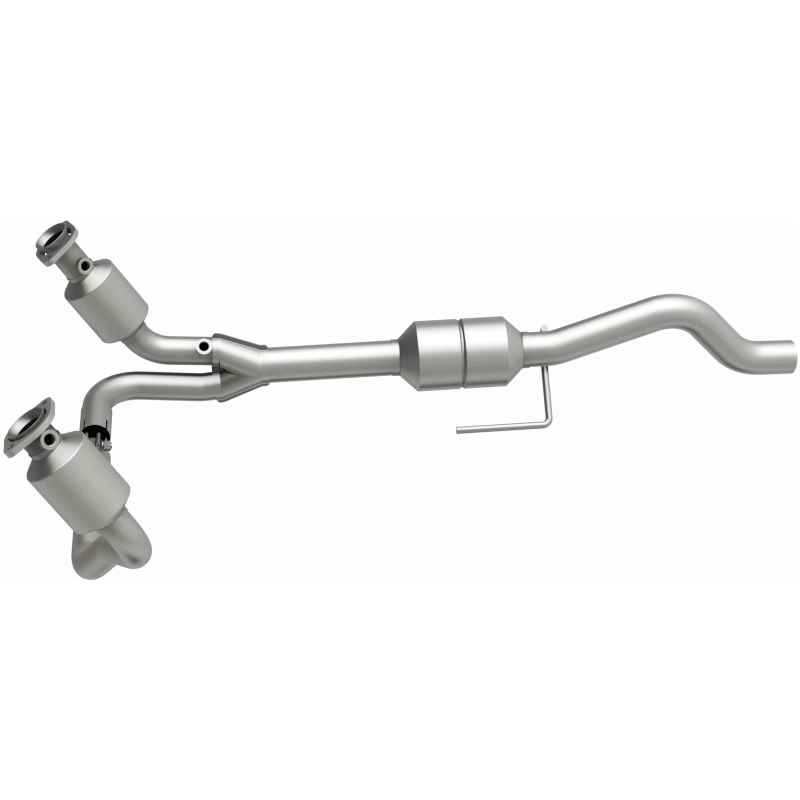 Dodge Durango Catalytic Converter - Magnaflow - Direct Fit - `00-`03
