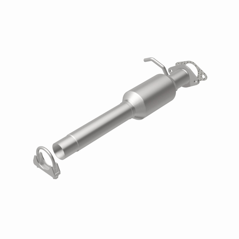 Toyota Highlander Catalytic Converter - Magnaflow - OEM Grade Direct-Fit - `04-`07