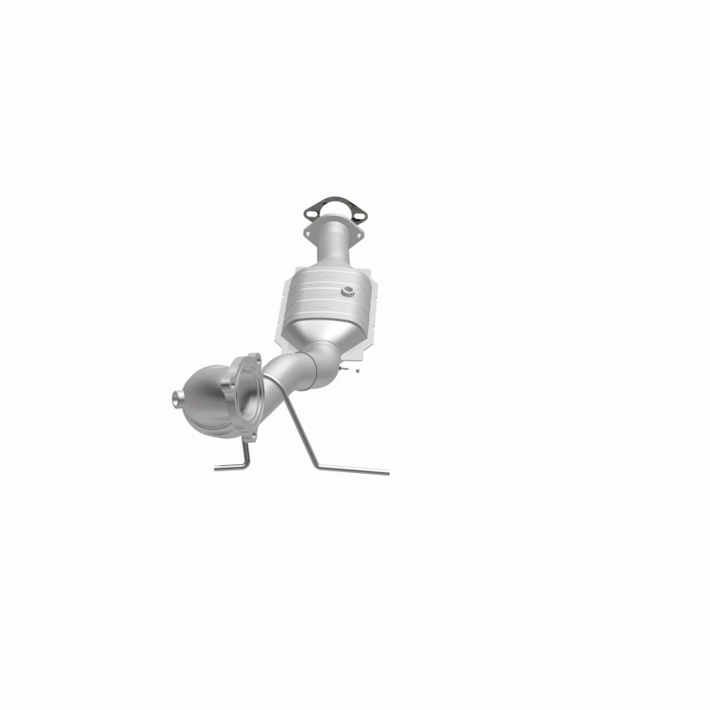 Volvo XC90 Catalytic Converter - Magnaflow - OEM Grade Direct-Fit - `03-`04