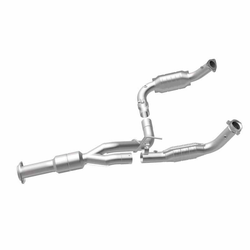 GMC 2500HD Catalytic Converter - Magnaflow - Direct-Fit - `11-`19