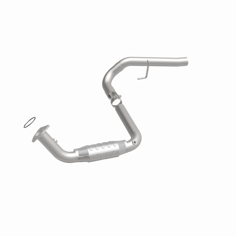 Cadillac Escalade Catalytic Converter - Driver Side - Magnaflow - Direct-Fit - `02-`06