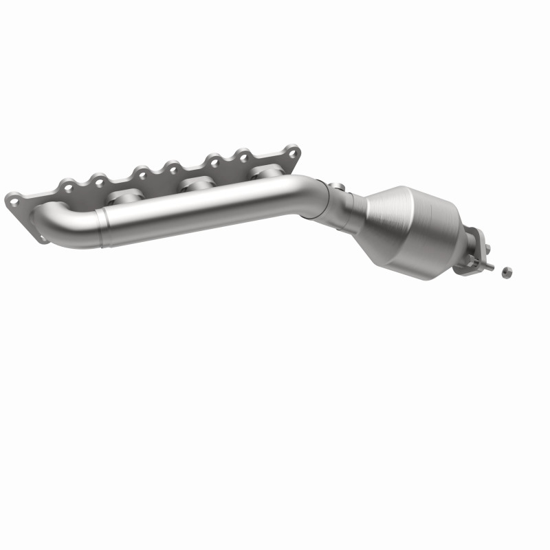 Kia Borrego Catalytic Converter - Driver Side - Magnaflow - Direct Fit - 2009