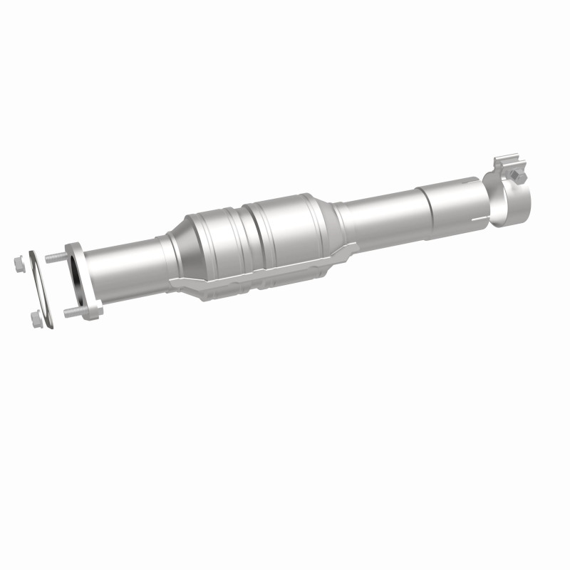 Chevrolet Impala Limited Catalytic Converter - Underbody - Magnaflow - Direct-Fit, MagnaFlow OEM Grade - `14-`16