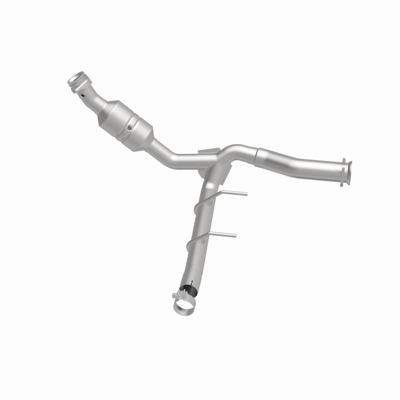 Ford F-150 Catalytic Converter - Underbody - Magnaflow - OEM Grade Direct-Fit - Stainless Steel - `11-`14