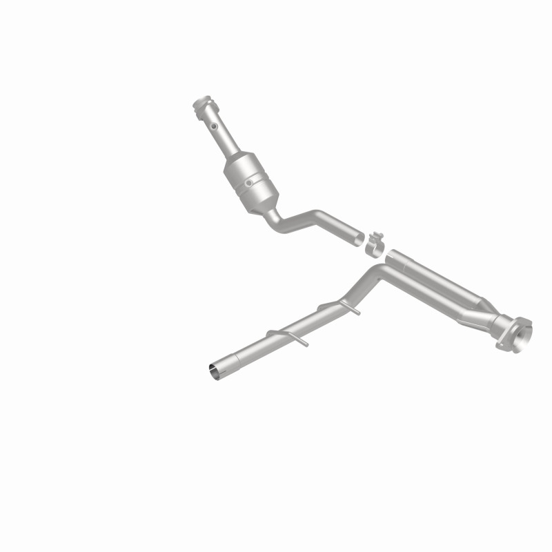 Ford F-150 Catalytic Converter - Underbody - Magnaflow - OEM Grade Direct-Fit - `11-`14