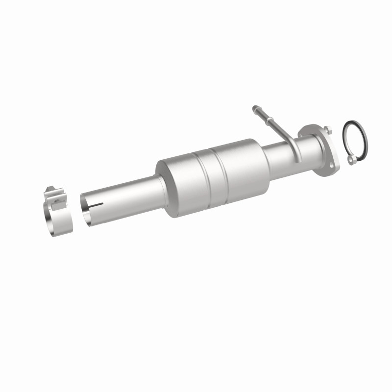 Toyota Highlander Catalytic Converter - Underbody - Magnaflow - Direct-Fit - `09-`13