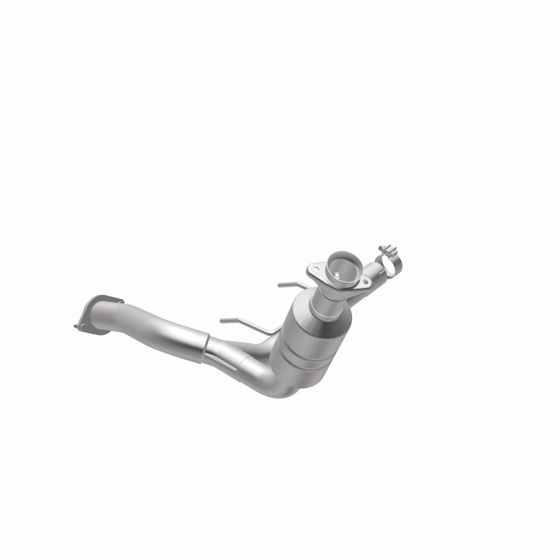 Ford F-150 Catalytic Converter - Underbody - Magnaflow - Direct Fit - `09-`10