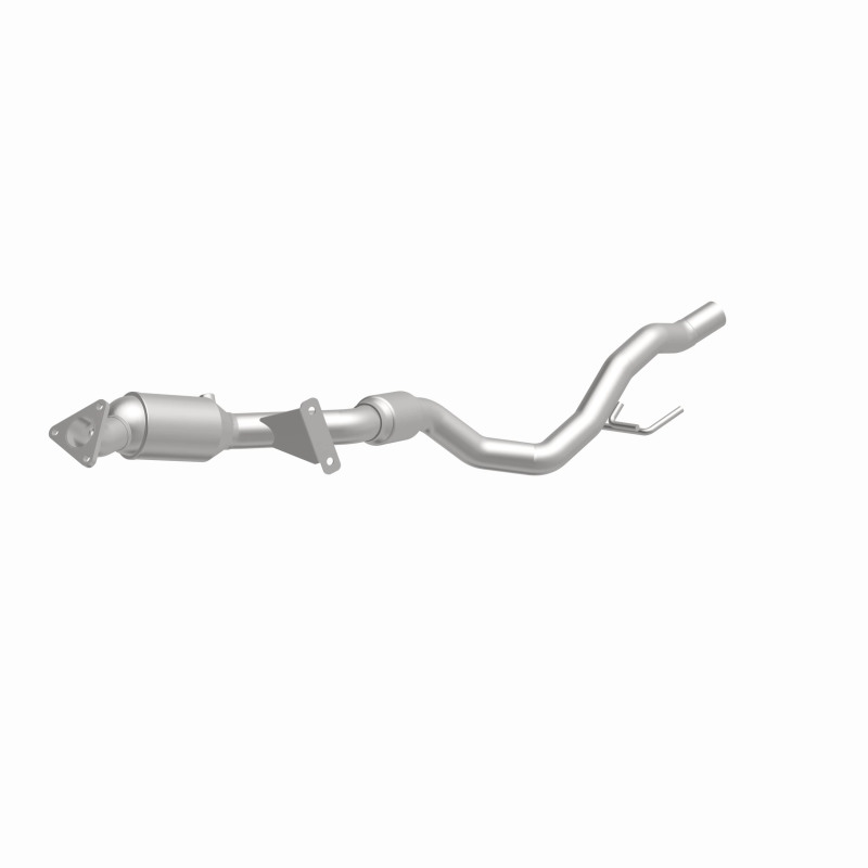 Volkswagen Touareg Catalytic Converter - Magnaflow - OEM Grade Direct-Fit - `11-`17