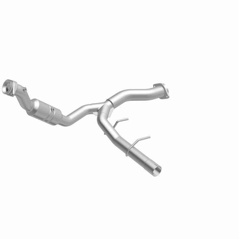 Ford F-150 Catalytic Converter - Underbody - Magnaflow - OEM Grade Direct-Fit - `11-`14
