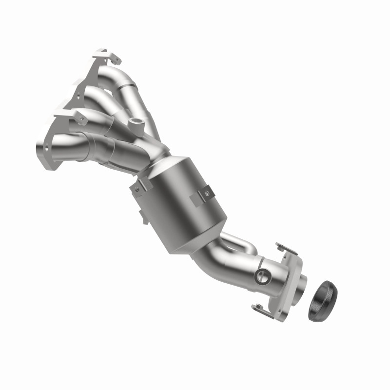 Toyota Prius C Catalytic Converter - Magnaflow - Direct-Fit, OEM Grade, Manifold - `12-`19