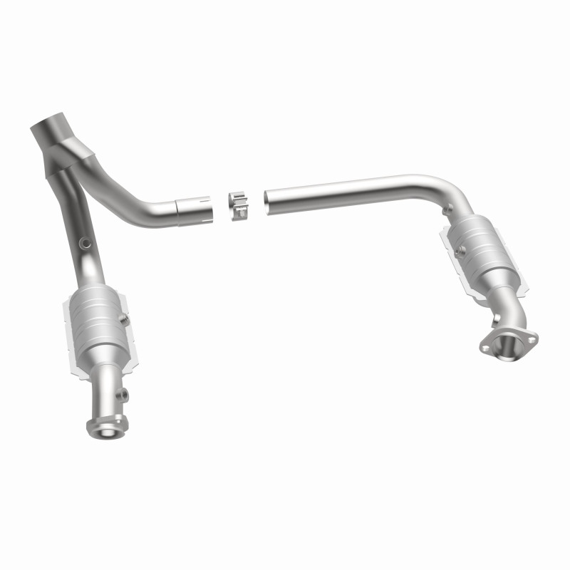 Dodge Ram Catalytic Converter - Magnaflow - Direct Fit, OEM Grade - `07-`08