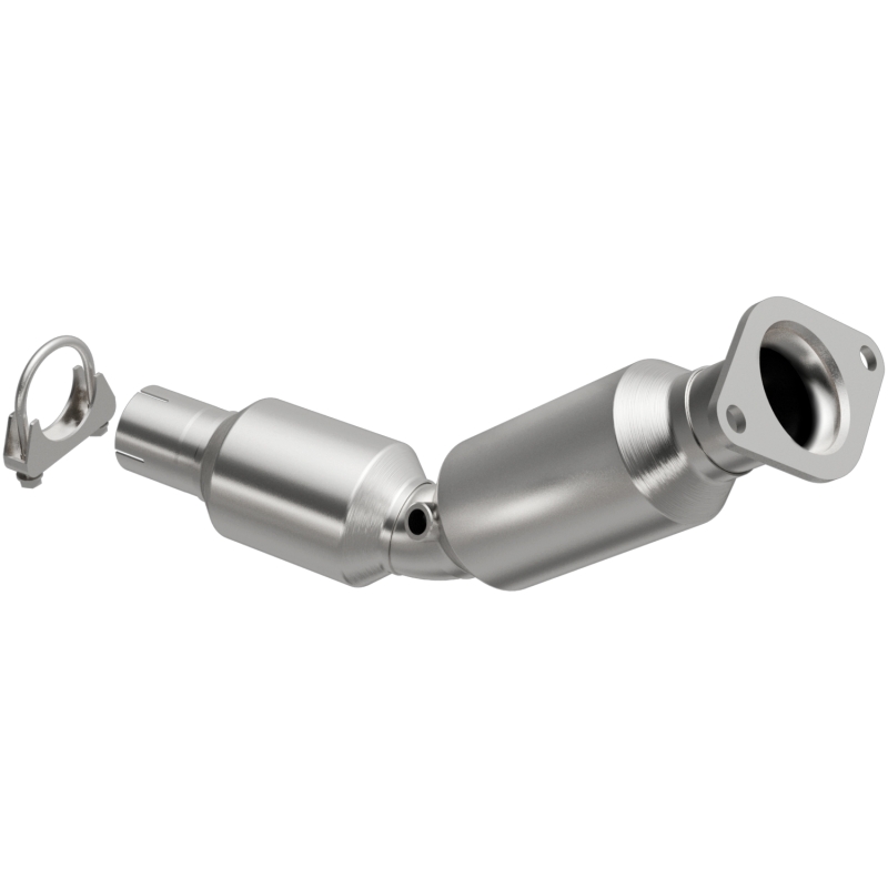Toyota Prius Plug-In Catalytic Converter - Underbody - Magnaflow - OEM Grade Direct-Fit - `12-`15