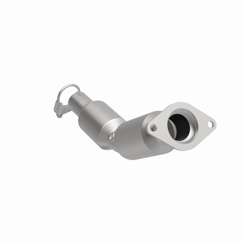 Toyota Prius Plug-In Catalytic Converter - Underbody - Magnaflow - OEM Grade Direct-Fit - `12-`15