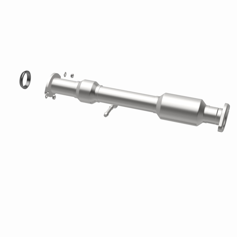 Toyota Highlander Catalytic Converter - Magnaflow - OEM Grade Direct-Fit - `14-`16