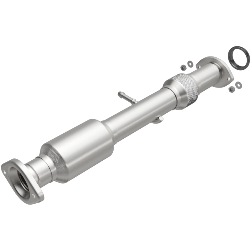 Toyota Highlander Catalytic Converter - Magnaflow - OEM Grade Direct-Fit - `14-`16