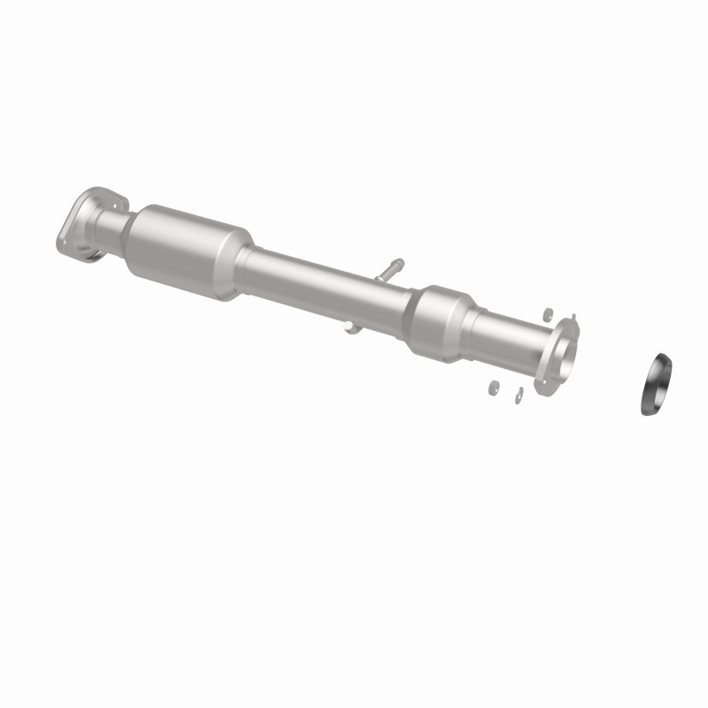 Toyota Highlander Catalytic Converter - Magnaflow - OEM Grade Direct-Fit - `14-`16
