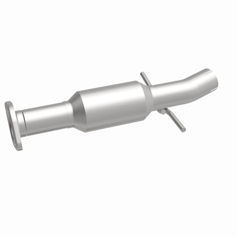 Toyota Highlander Catalytic Converter - Magnaflow - OEM Grade Direct-Fit - `14-`16