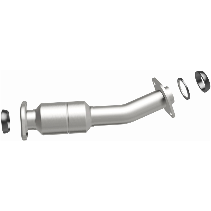 Toyota Sienna Catalytic Converter - Underbody - Magnaflow - Direct Fit, OEM Grade - `11-`16
