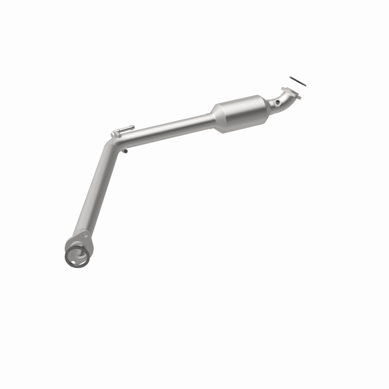 Toyota Tundra Catalytic Converter - Magnaflow - OEM Grade Direct-Fit - `05-`06