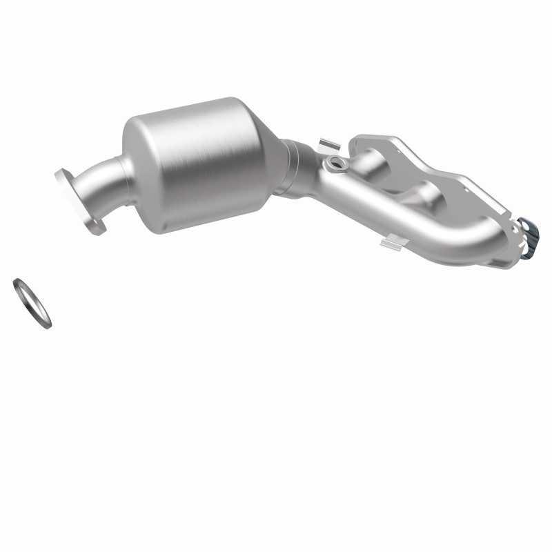 Toyota Avalon Catalytic Converter - Magnaflow - Direct Fit - 2012