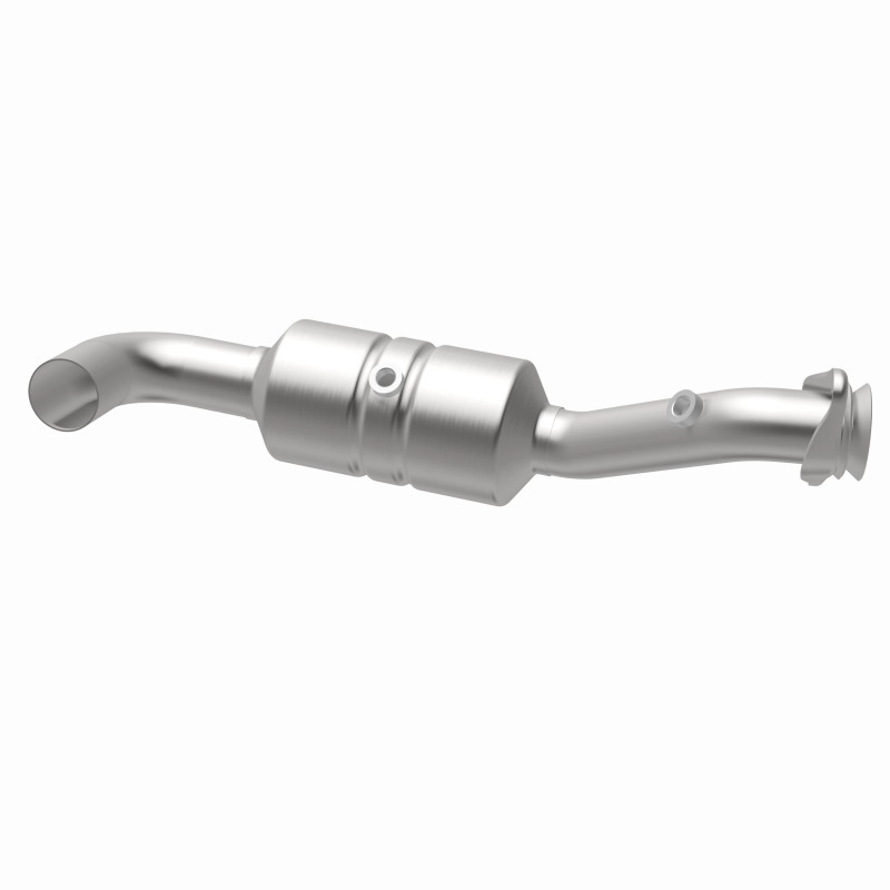 Ford F-150 Catalytic Converter - Underbody - Magnaflow - OEM Grade Direct-Fit - `17-`18