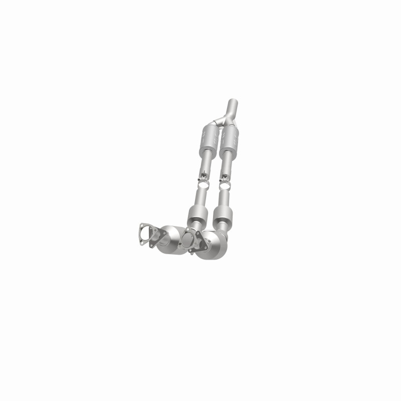 Volkswagen Passat Catalytic Converter - Magnaflow - OEM Grade - `12-`18