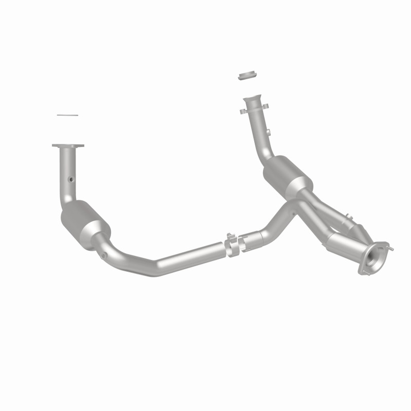 GMC Sierra 1500 Classic Catalytic Converter - Magnaflow - California Grade CARB Compliant - 2007