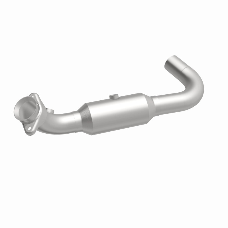Lincoln Navigator Catalytic Converter - Magnaflow - CARB Compliant Direct-Fit - `07-`08