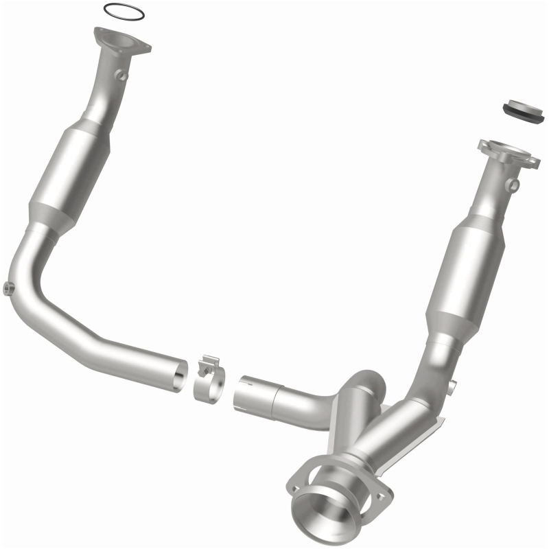 GMC Yukon XL 1500 Catalytic Converter - Magnaflow - Direct Fit, California Grade CARB Compliant - `07-`08