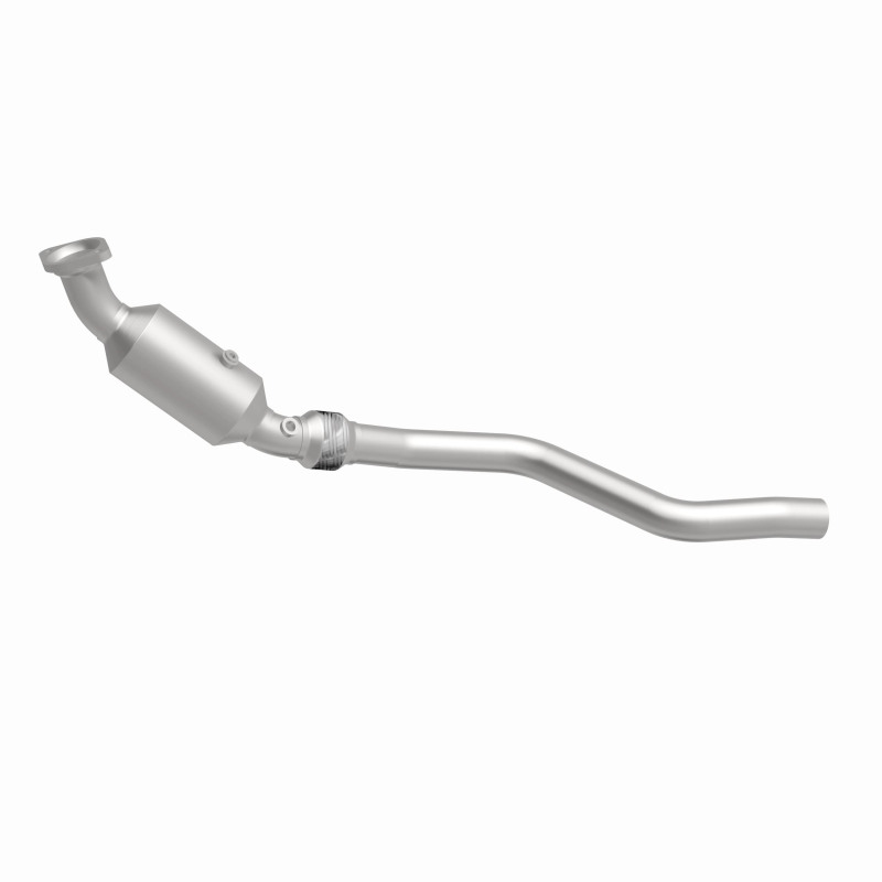 Chrysler 300 Catalytic Converter - Magnaflow - California Grade CARB Compliant Direct-Fit - 2006