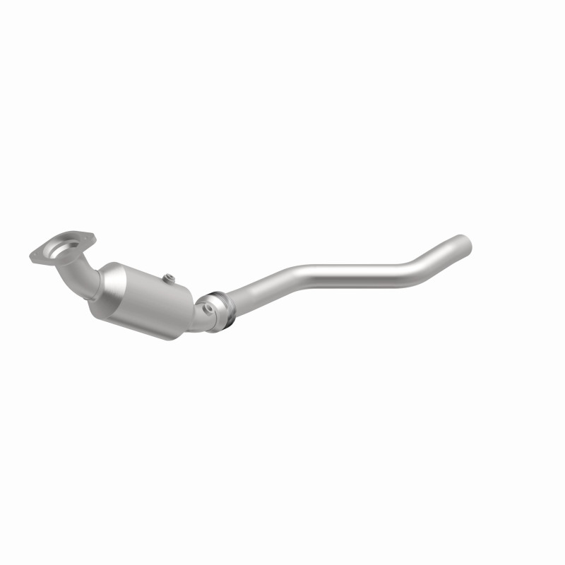 Chrysler 300 Catalytic Converter - Magnaflow - California Grade CARB Compliant Direct-Fit - 2006