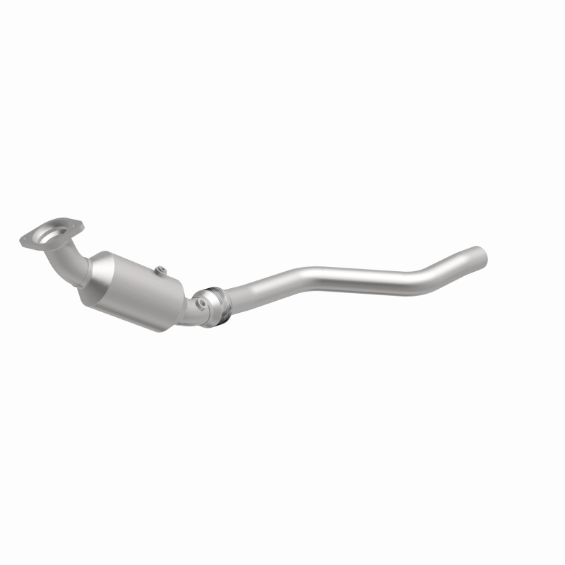 Chrysler 300 Catalytic Converter - Magnaflow - California Grade CARB Compliant Direct-Fit - 2006