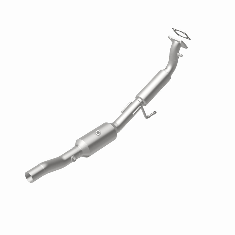 Volkswagen Jetta Catalytic Converter - Magnaflow - California Direct-Fit, CARB Compliant - `04-`05