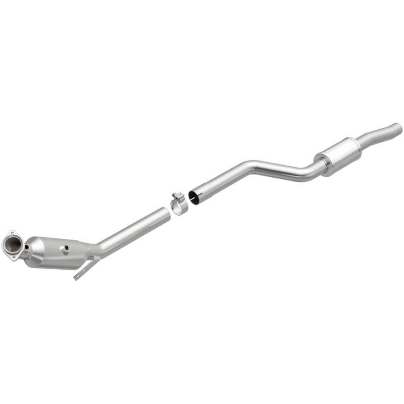 Mercedes-Benz C300 Catalytic Converter - Magnaflow - California Direct Fit - `08-`10 Mercedes-Benz C300 Catalytic Converter - Magnaflow - California Direct Fit - `08-`10