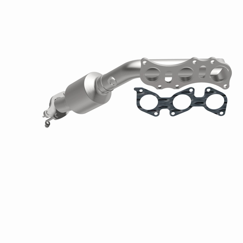 Toyota Tacoma Catalytic Converter - Magnaflow - California Grade CARB Compliant Direct-Fit - `05-`11
