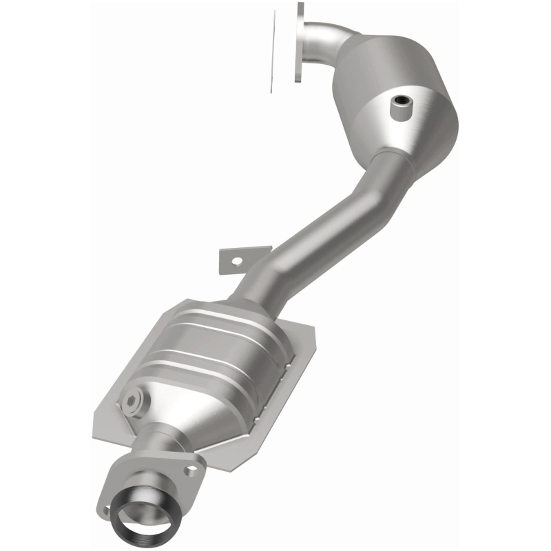 Subaru Outback Catalytic Converter - Magnaflow - California Grade CARB Compliant Direct-Fit - 2005